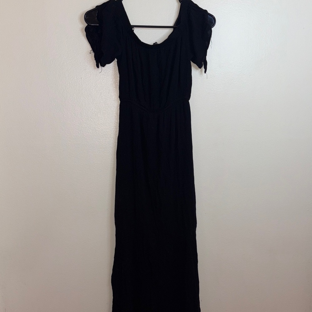 one clothing Black Maxi Dress with Scoop Neck and Short Sleeves